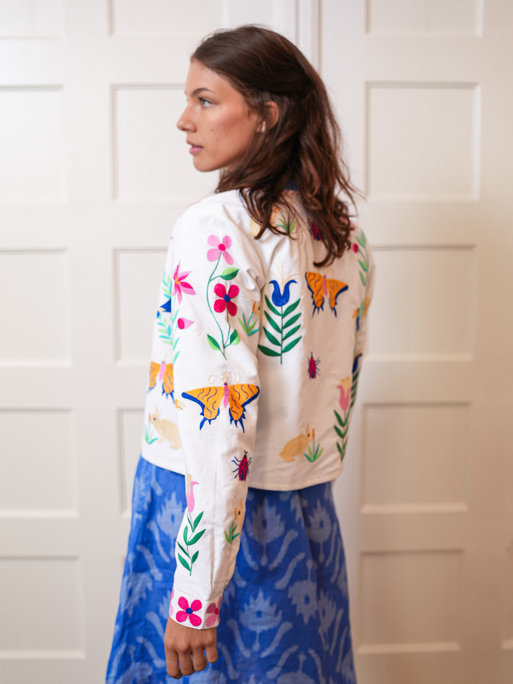 Pine Jacket Mexican Embroidery on White