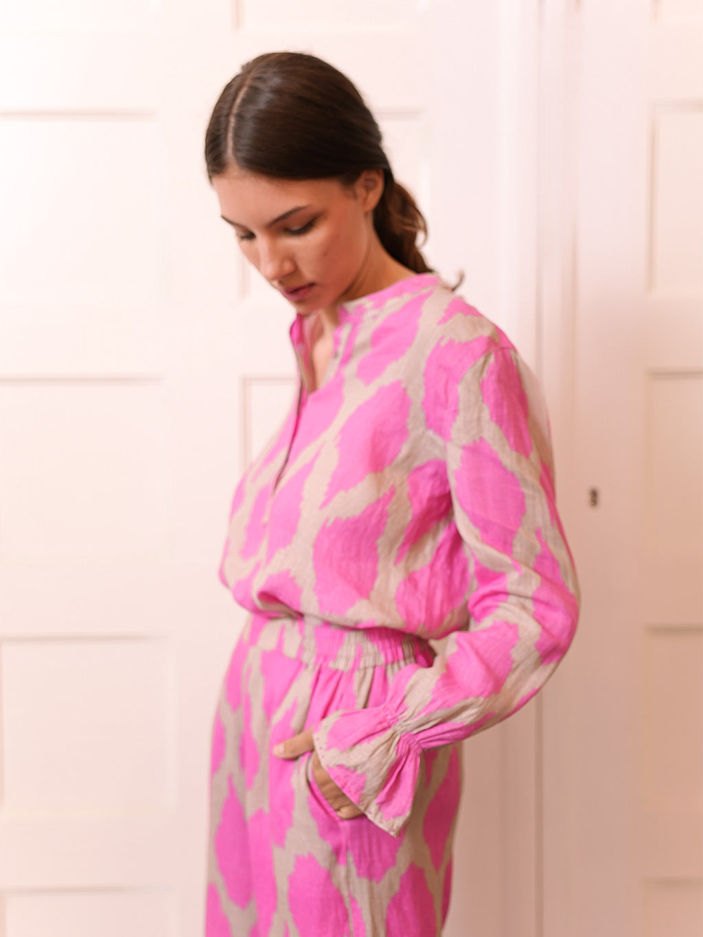 Broom Blouse Ikat Pink