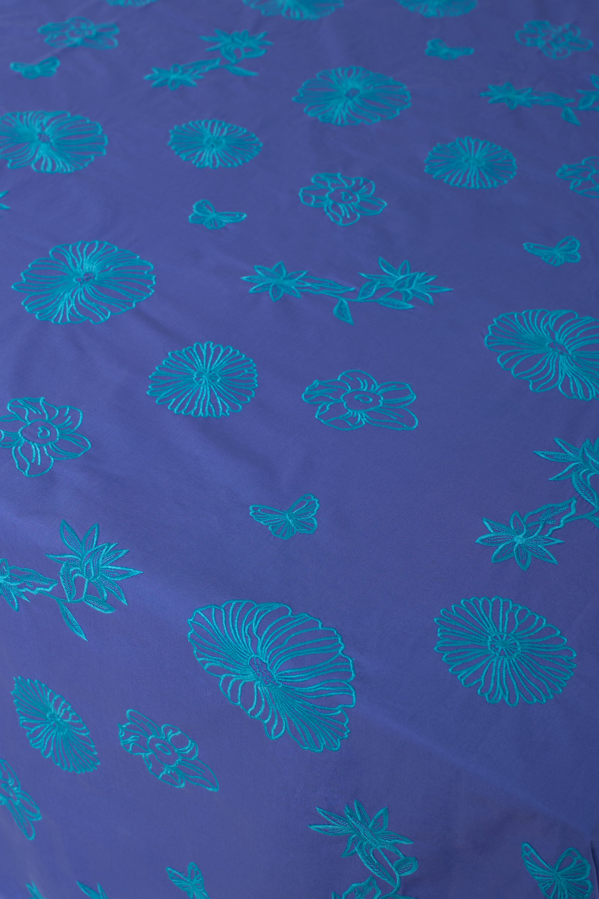 Tablecloth Petrol Flowers on Blue