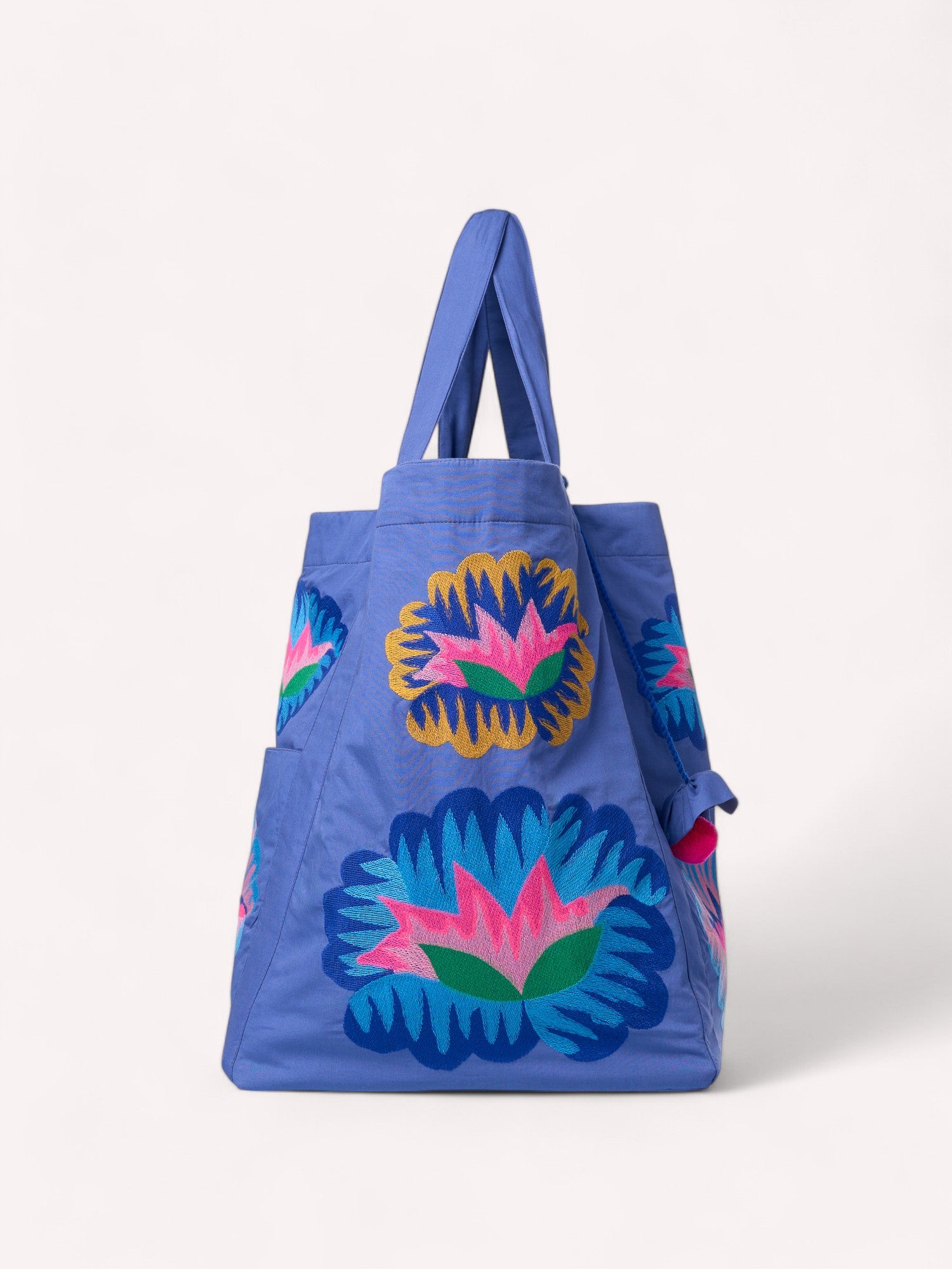 Udine Bag Lotus Flower on Blue