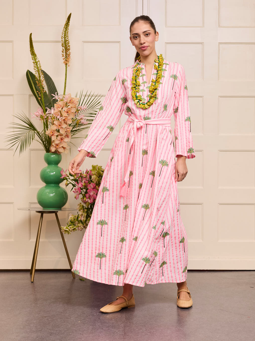 Lemon Dress Palm on Pink Stripes