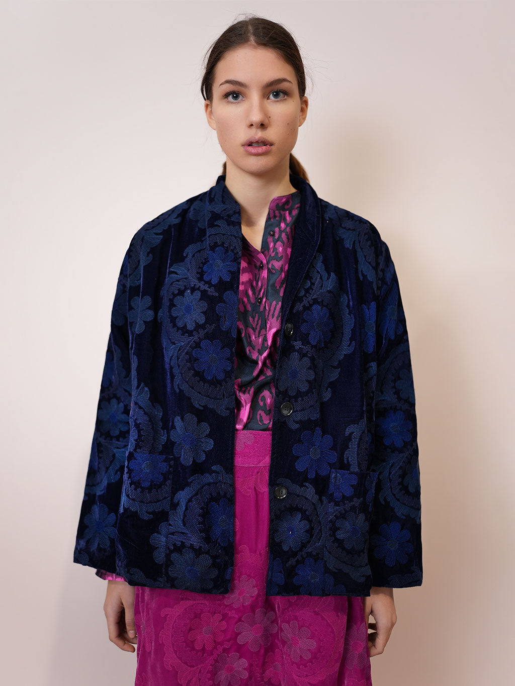 Cayenne Jacket Navy Flower Embroidery