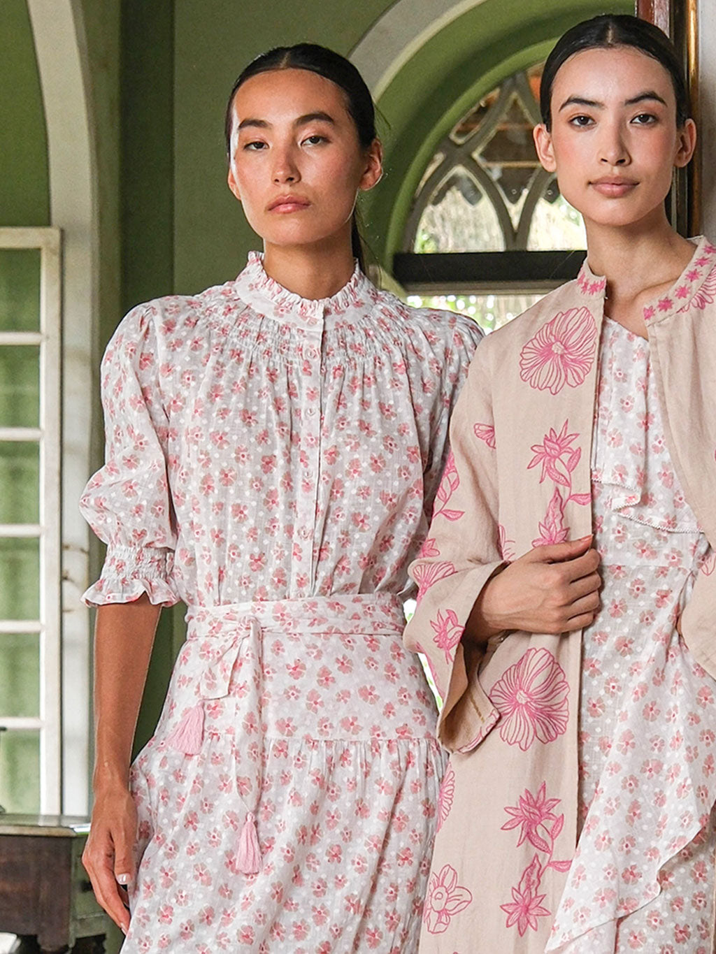 Bergamot Blouse Blush Pansies on White