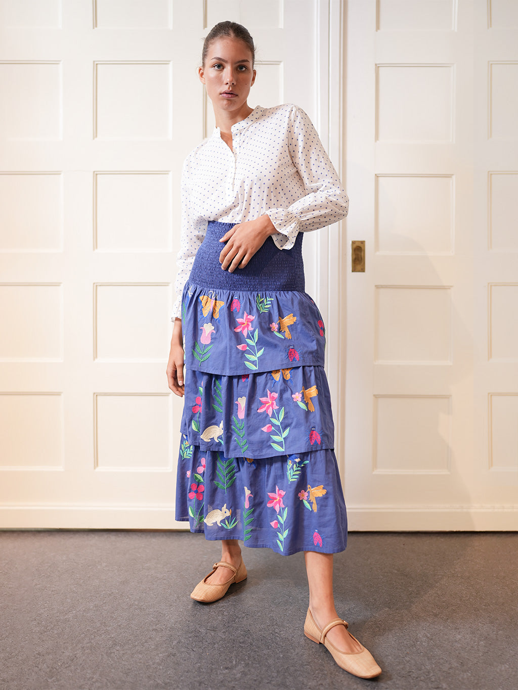Broom Blouse Blue Dots on White