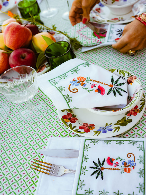 Table Cloth Dotty Emerald with Ruffle