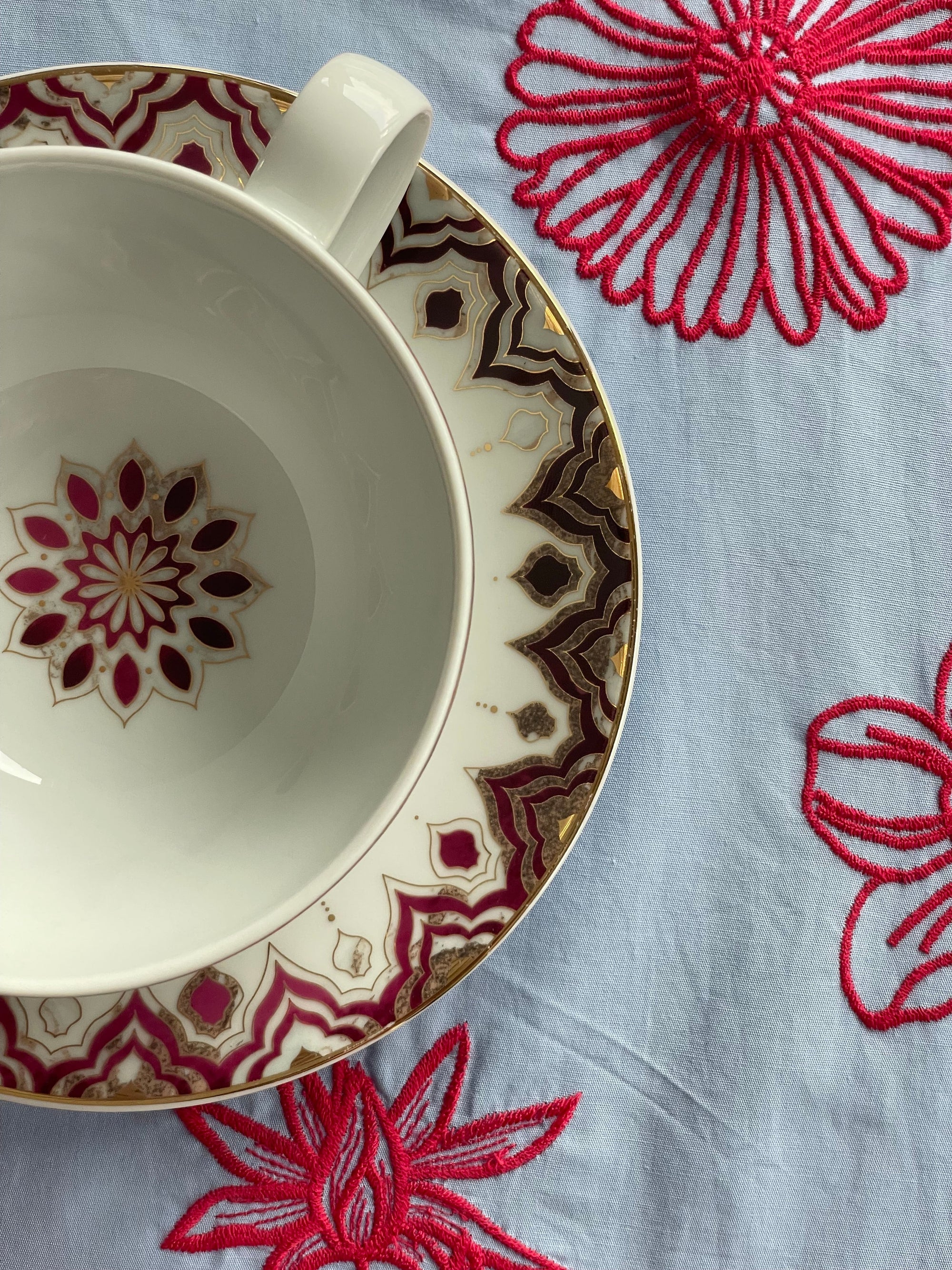 Tablecloth Red Flowers on Pastel Blue