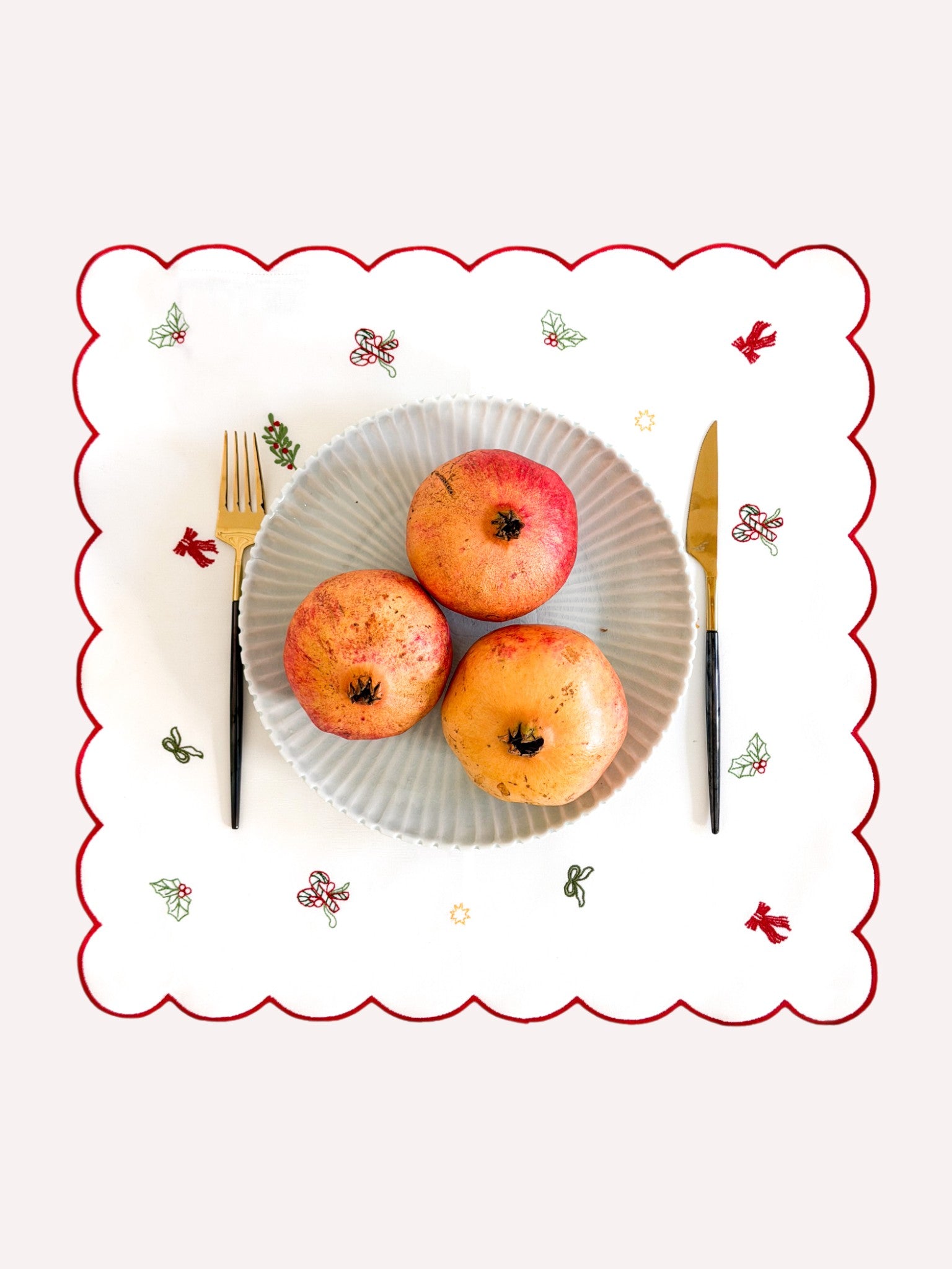 Napkin Christmas Motifs Embroidery on White