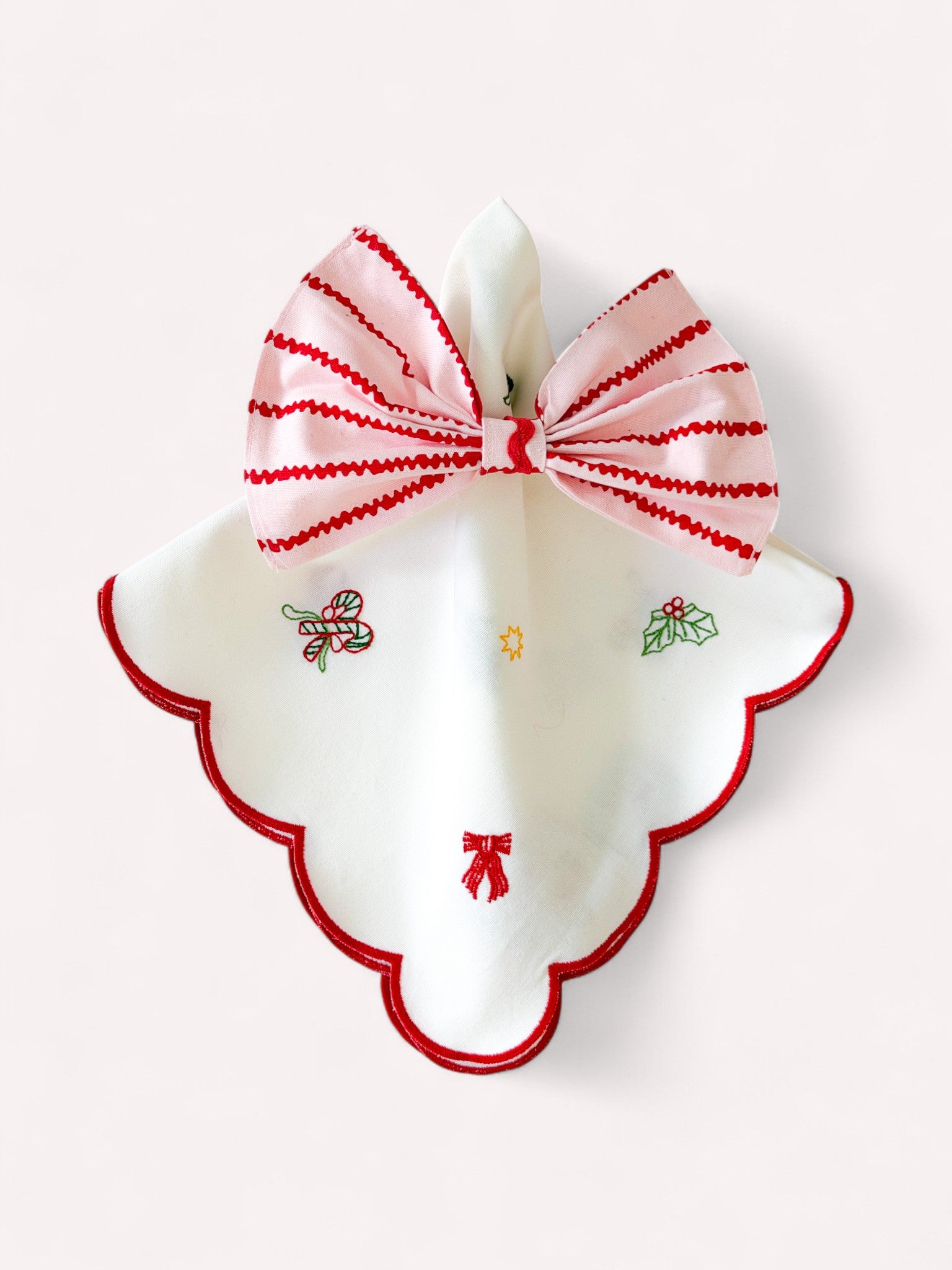 Christmas napkin with a bow napkin ring