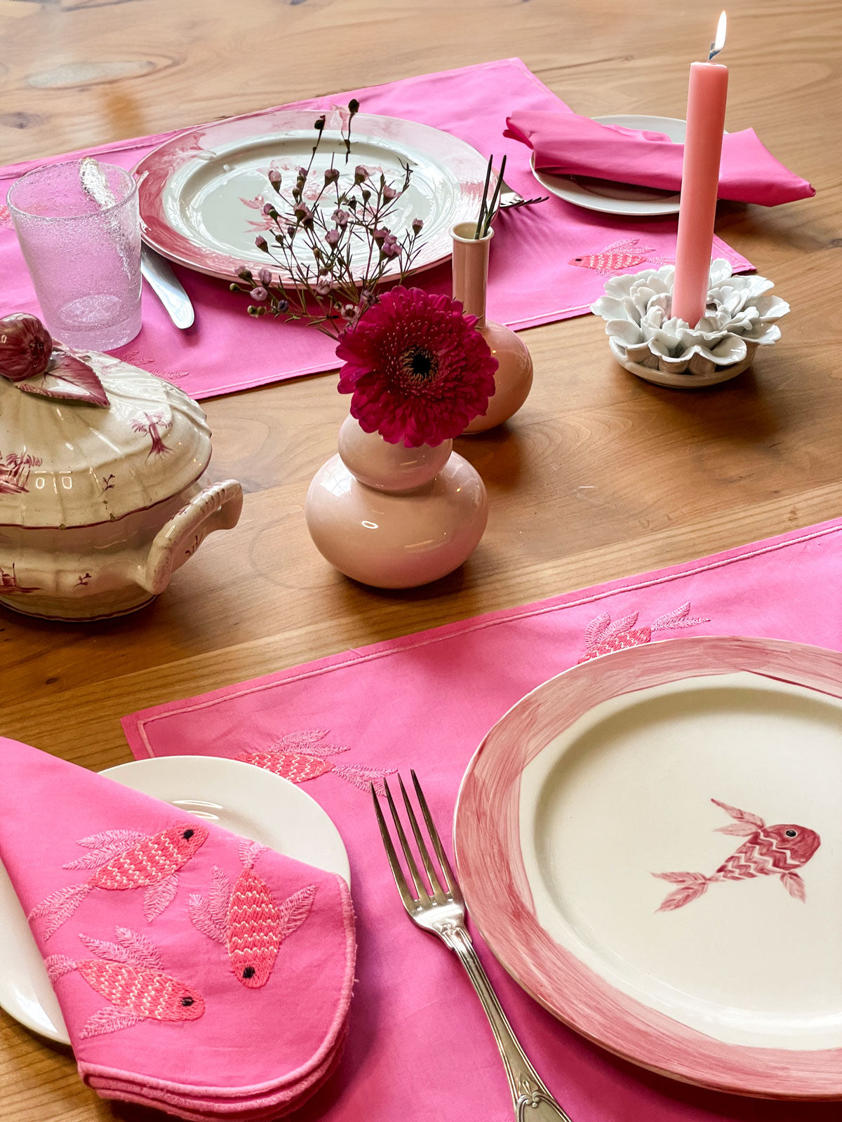 Placemat Fish on Pink