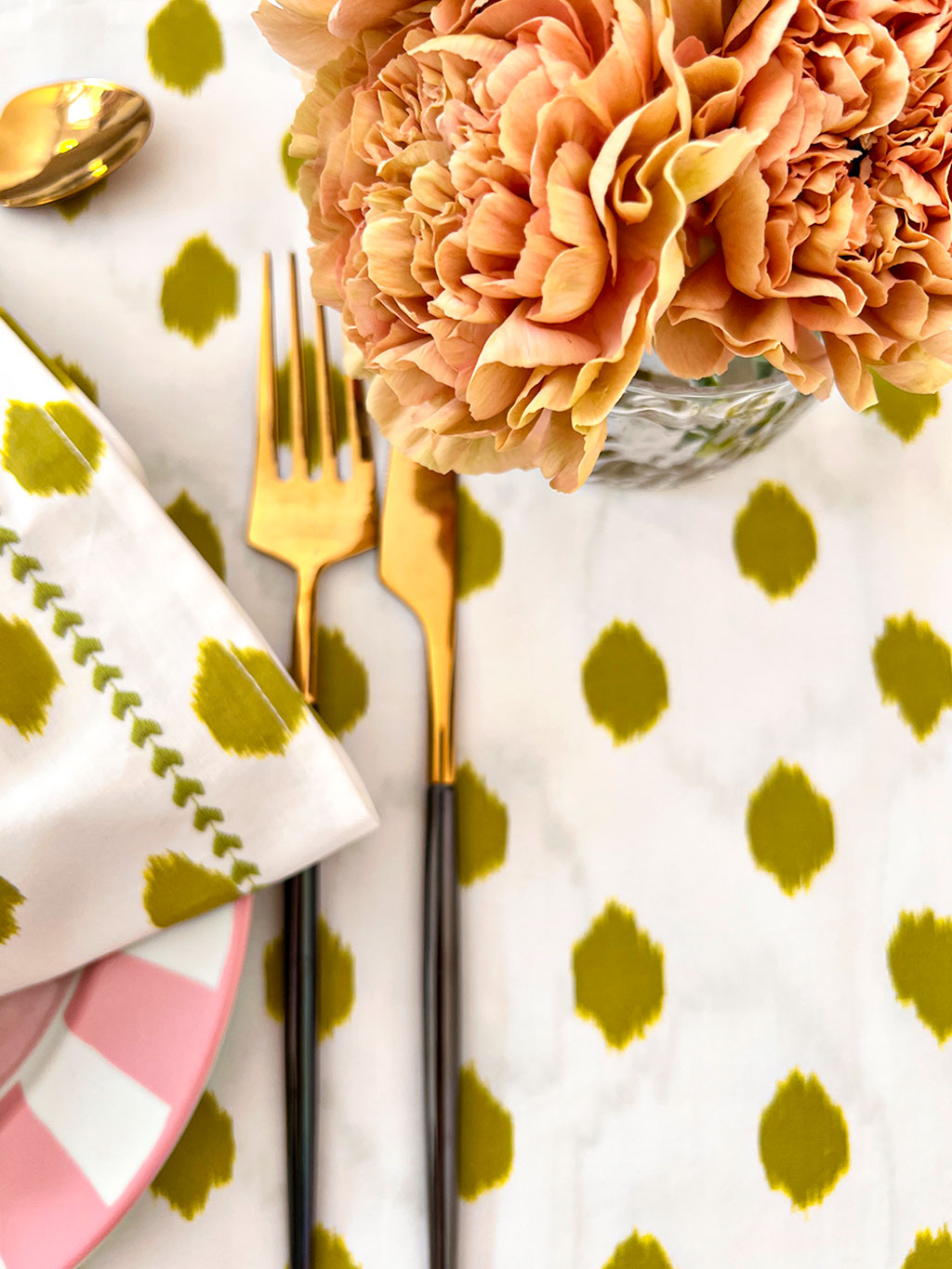 Napkin Dots Green Gujarat Birds Embroidery