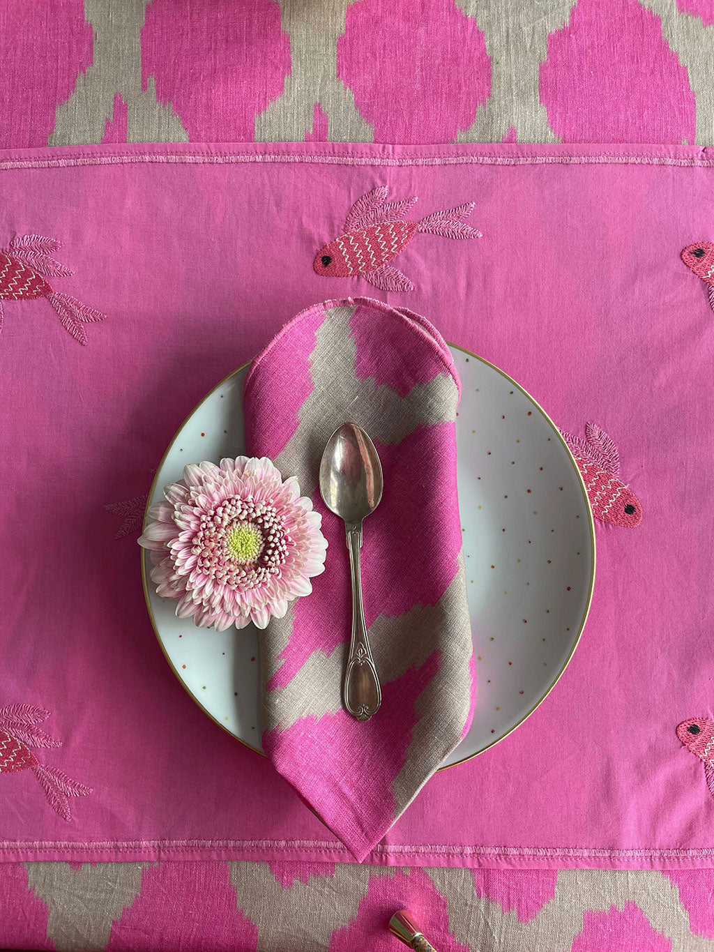 Placemat Fish on Pink