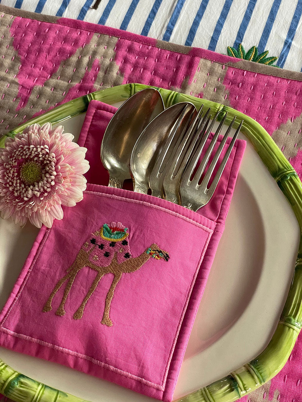 Cutlery Pocket Camel on Pink