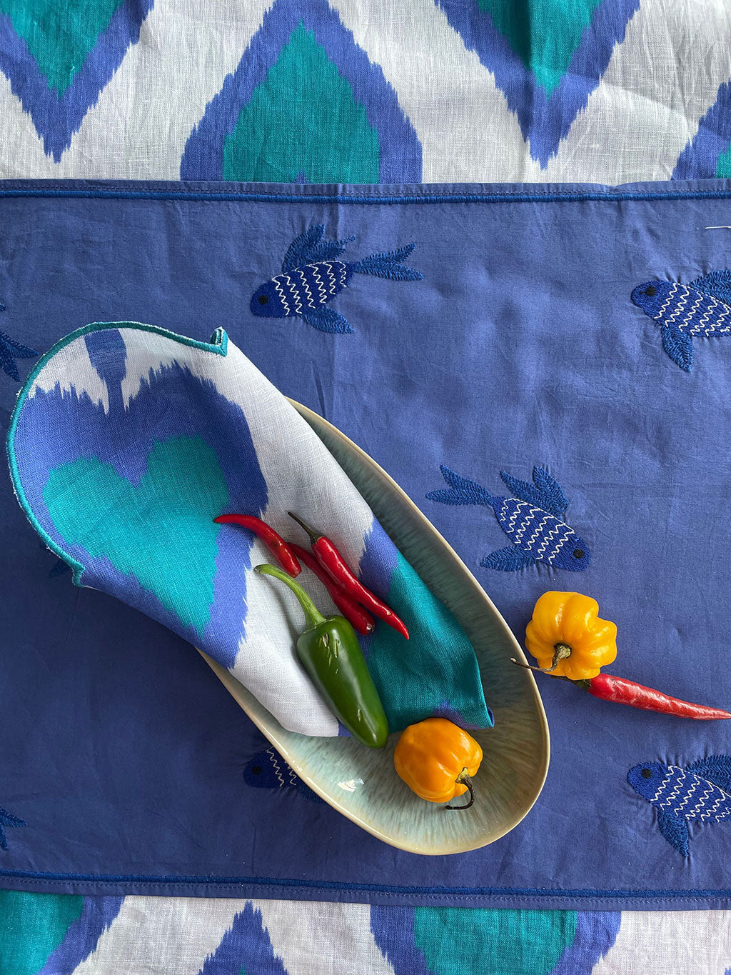 Placemat Fish on Blue