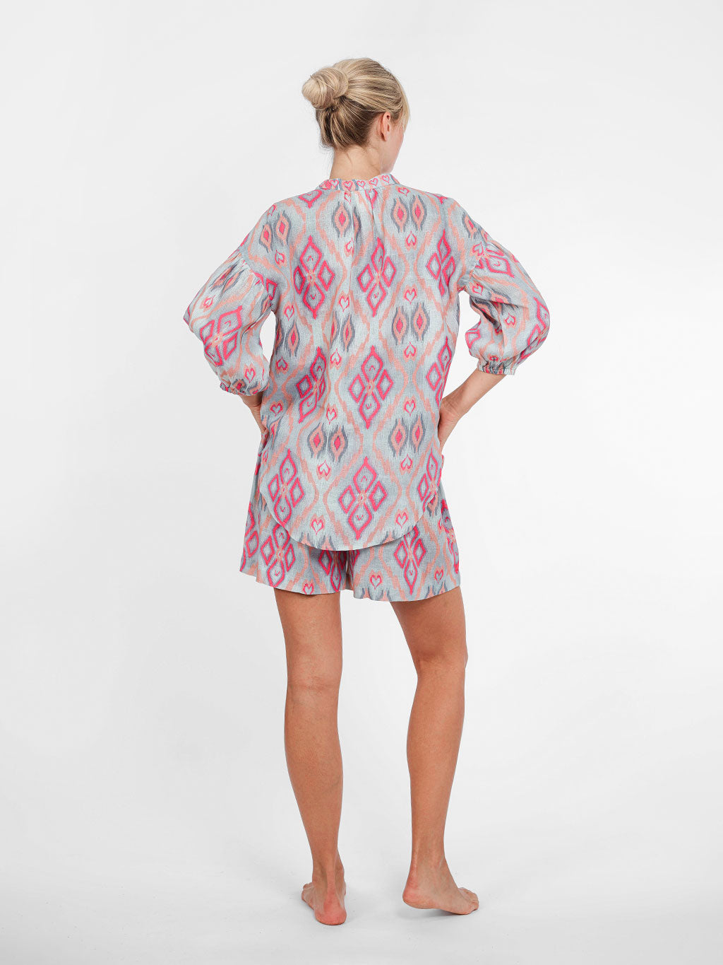 Rear view of the Lilly Pilly shorts showcasing the discreet elasticated waistband for a comfortable, flexible fit.