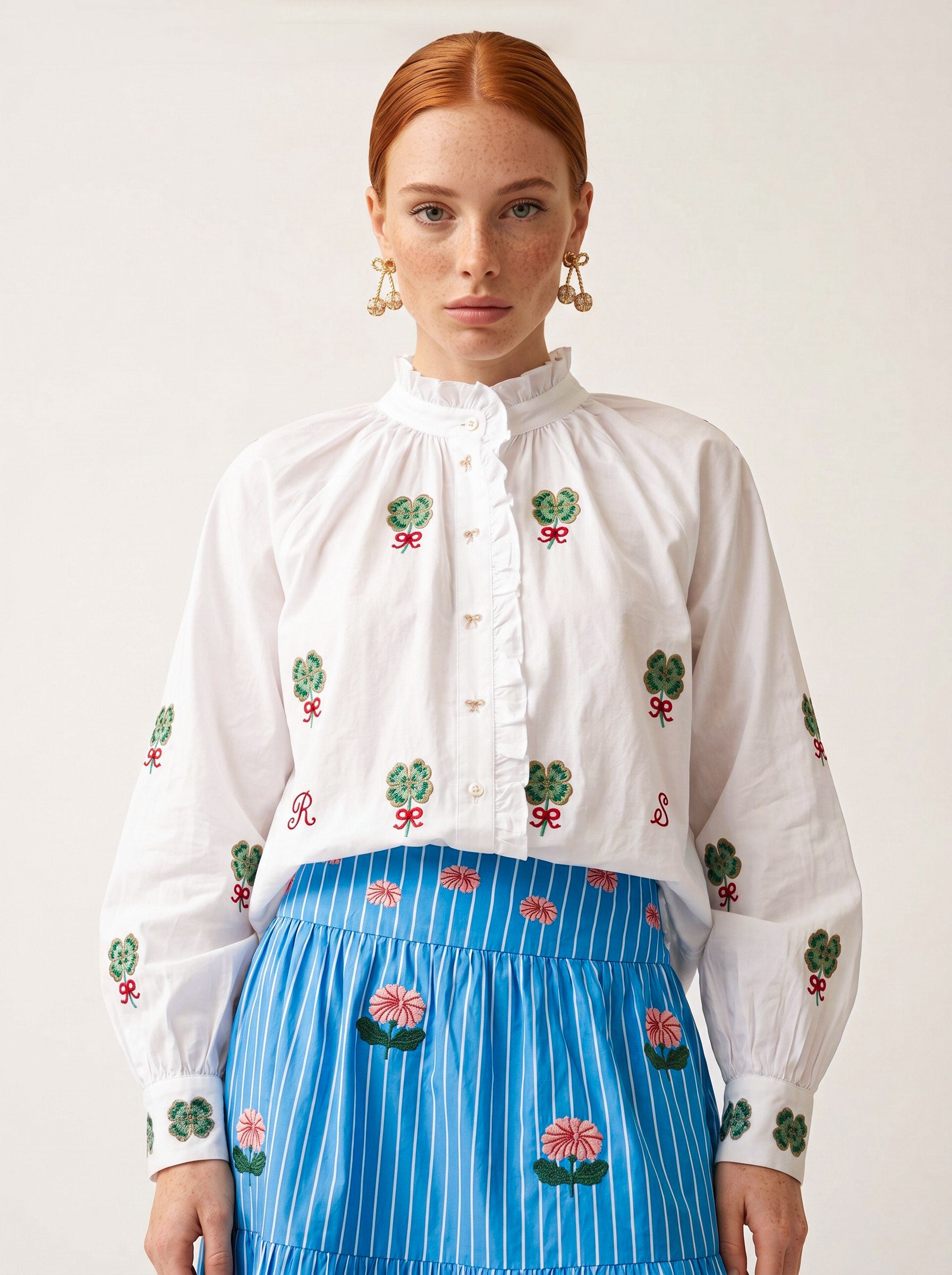 Taragon Blouse Clover Embroidery on White