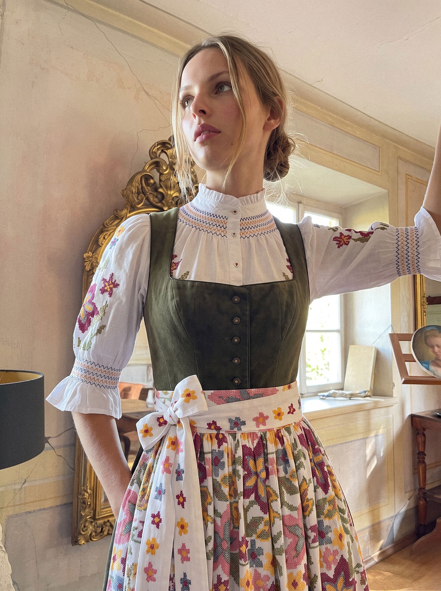Münchner Manufaktur x Nimo Bergamot Blouse Flower Green Red