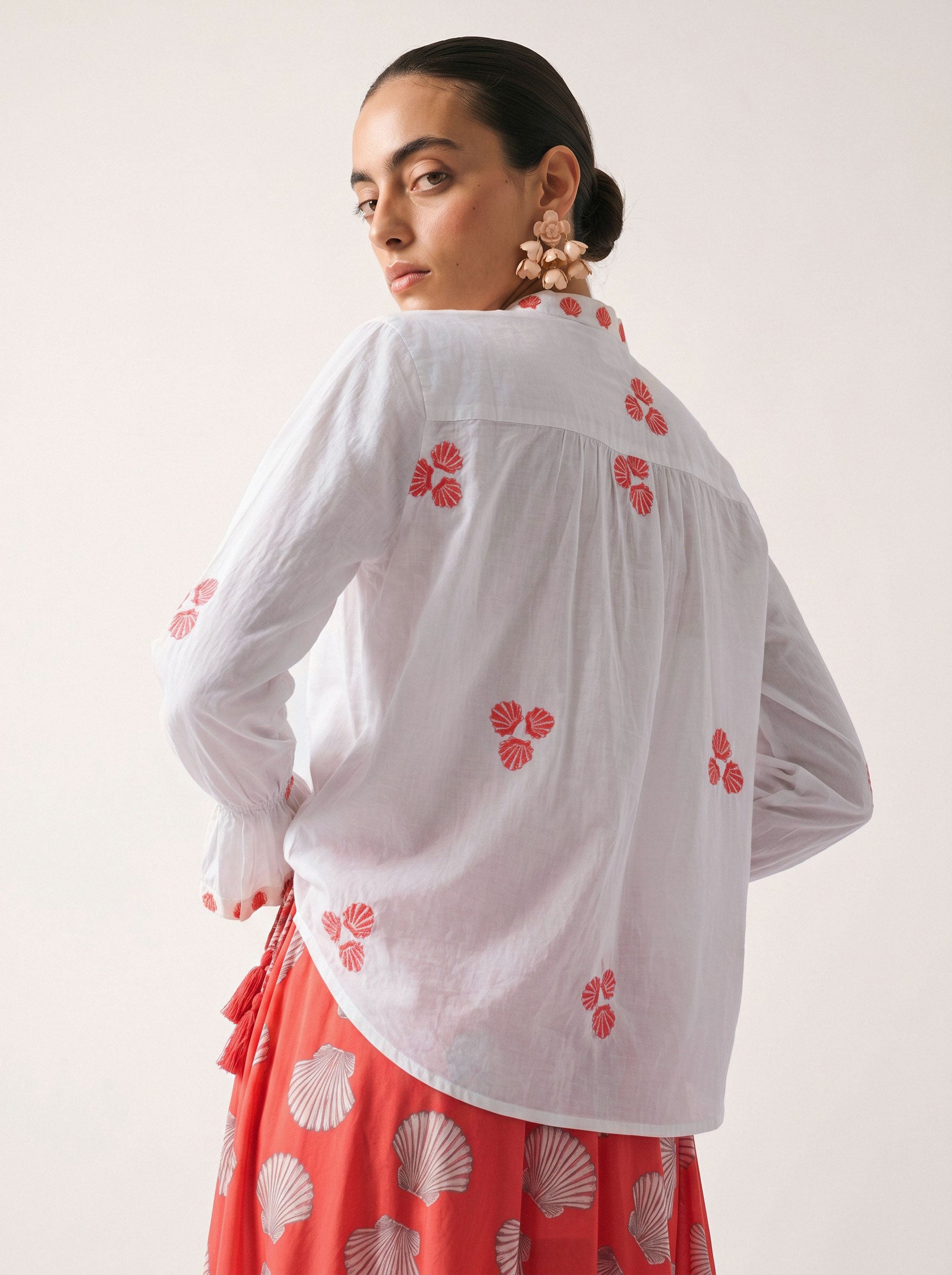 Broom Blouse Red Shells Embroidery on White