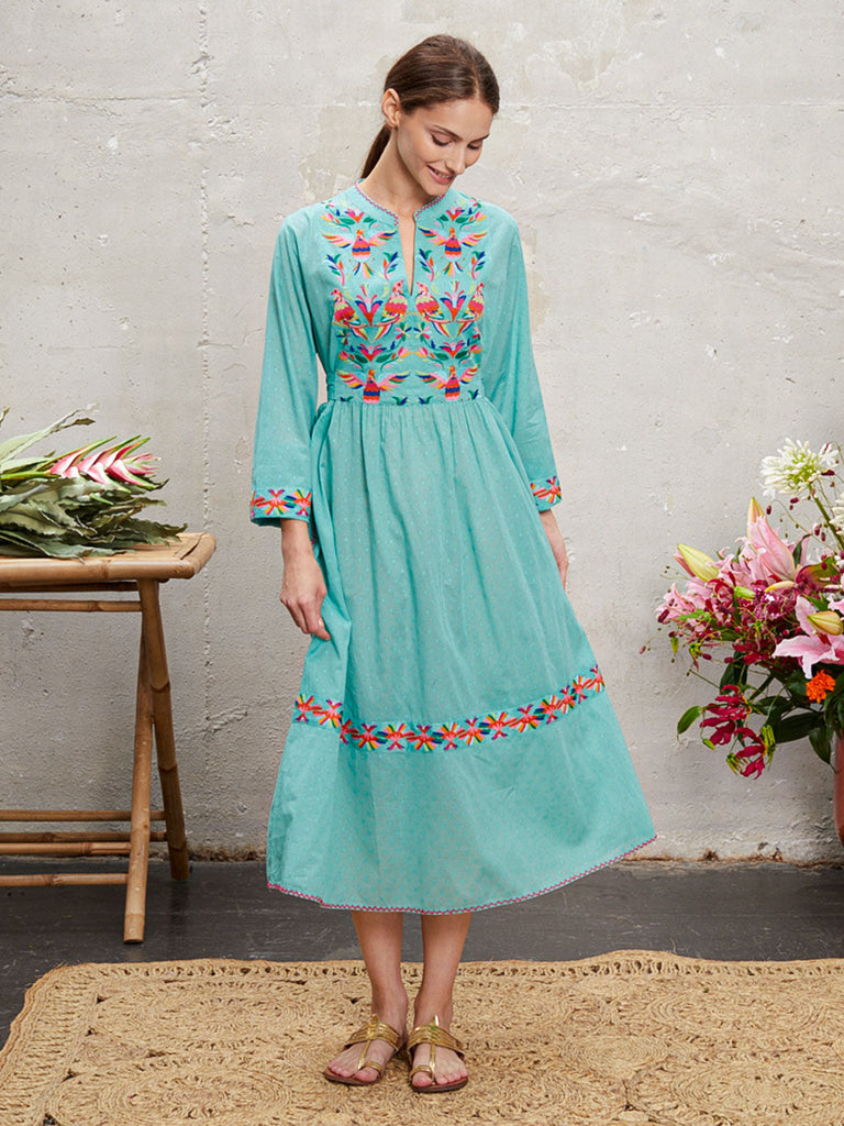 Nimo with love, short, Summer dress, The Balloon folk dress, organic cotton, Embroidered yoke, Crew neck with slit, Adjustable empire waist, Long fluted sleeves, Tie back, high-waisted, flattering silhouette, 