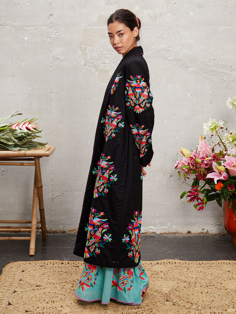 Nimo with Love Campanula coat luxe occasion dressing bohemian glamour mexican embroidery black artisanal piece maxi coat osustainable organic cotton oversized silhouette easy fitting 