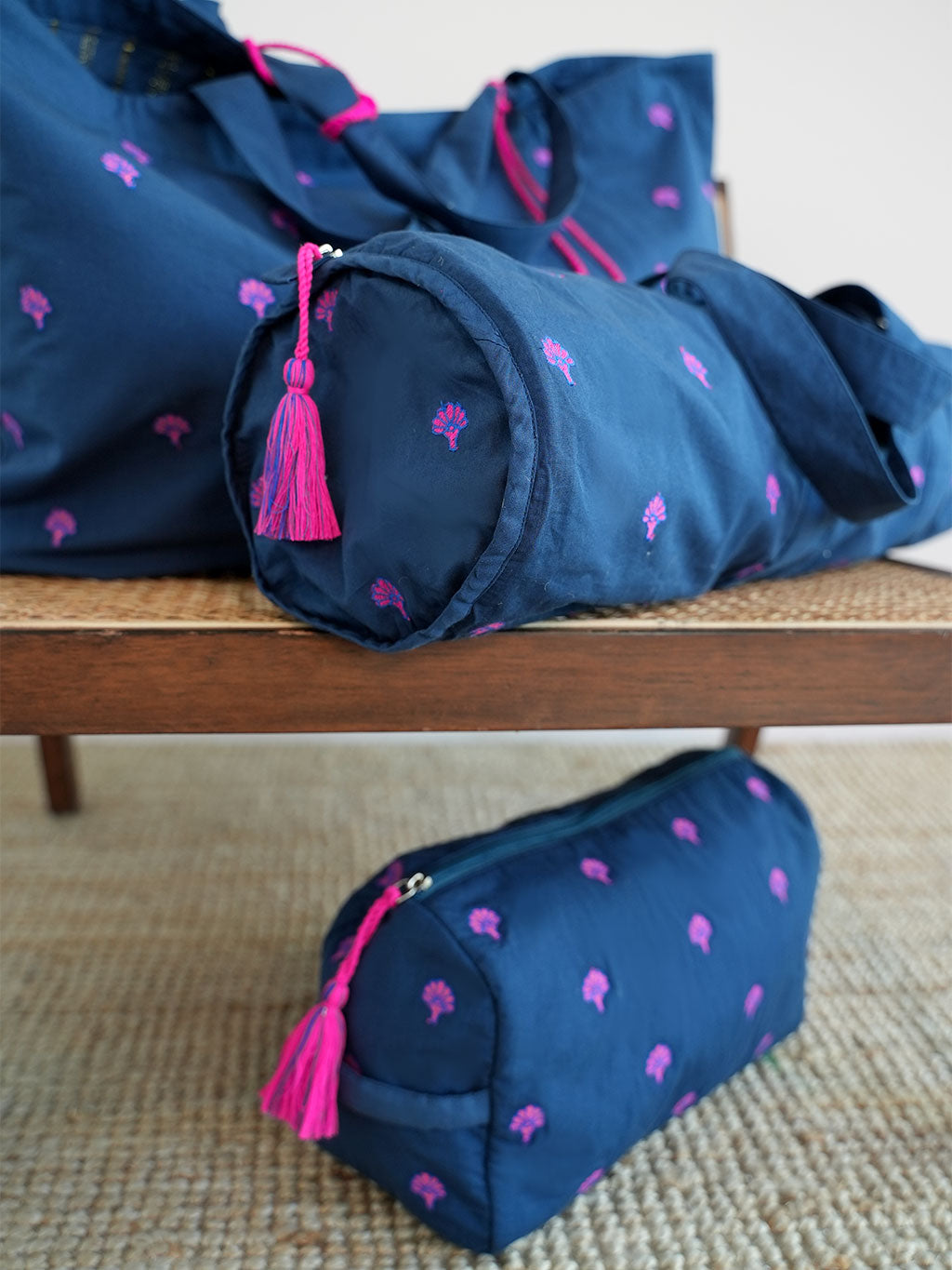 Yoga Mat Bag Ginkgo Embroidery on Navy